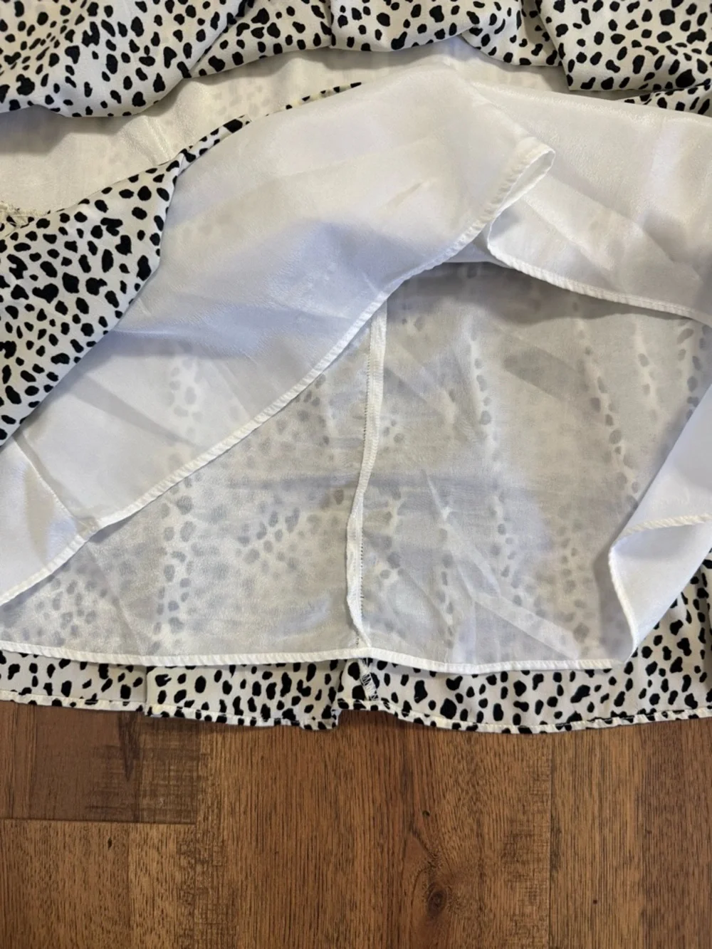 Vine & Love stylish sleeveless